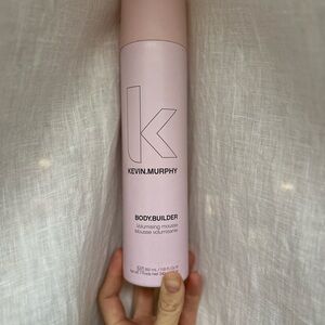KEVIN.MURPHY BODY.BUILDER Volumizing Mousse - Pink